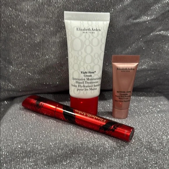 Elizabeth Arden Skin Care Set with a cosmetic bag